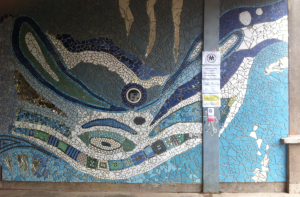 Wandmosaik à la Hundertwasser