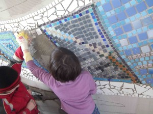 Wandmosaik à la Hundertwasser
